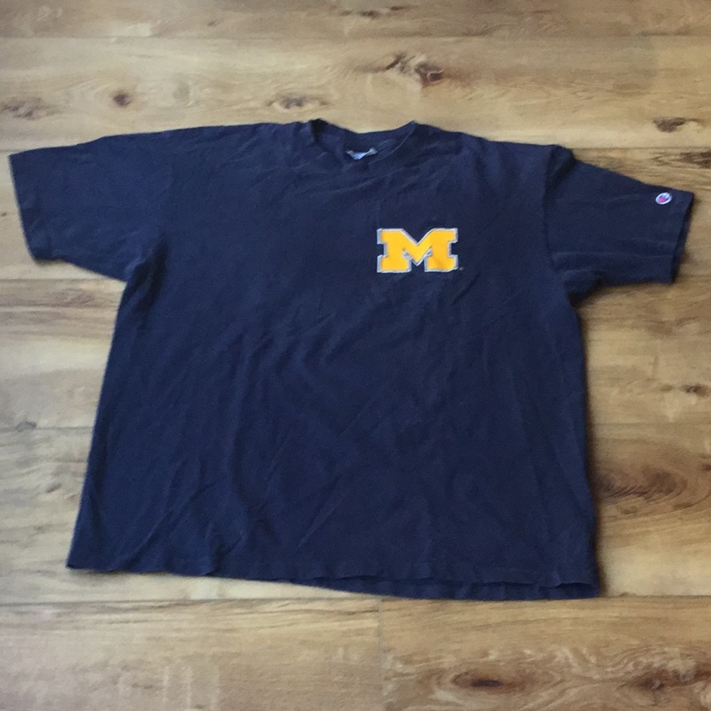 Vintage Champion Michigan Tee Shirt In Size XL.